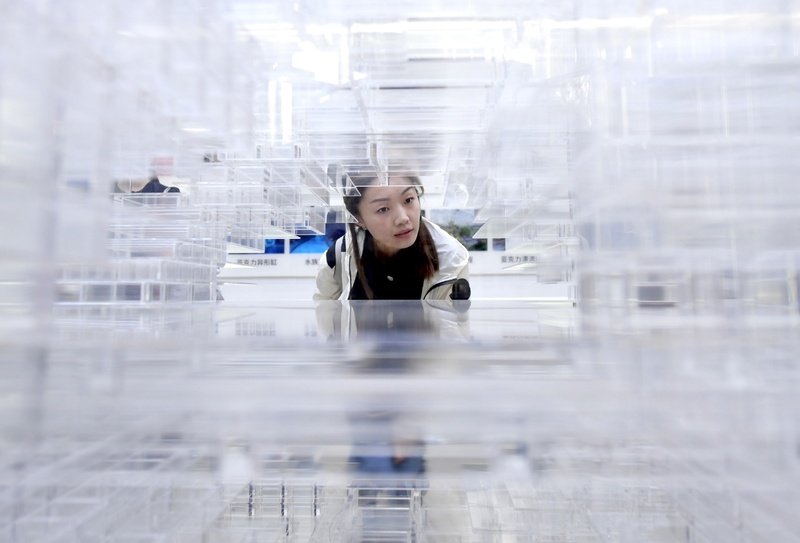 High-Energy and Quantum Physics Acrylic Usage